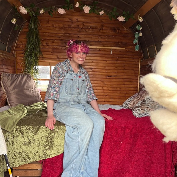 hello - Picture 1 of 3